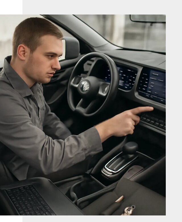 Русификация автомобиля Nissan N7 под ключ в Рыбинске официально